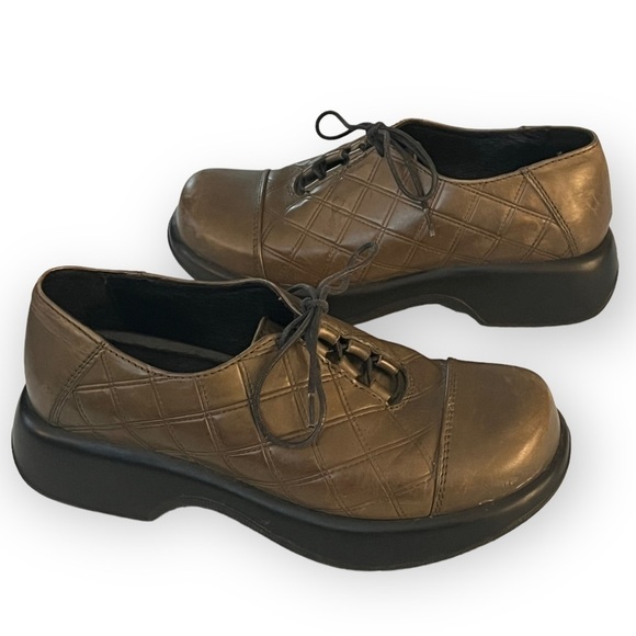 DANSKO Quilted Lace Up Oxfords Olive Green Size 38 - Picture 1 of 9